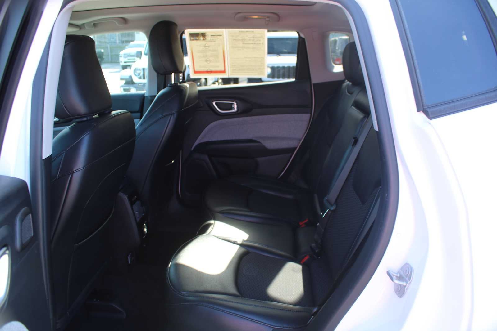 2022 Jeep Compass Latitude FWD