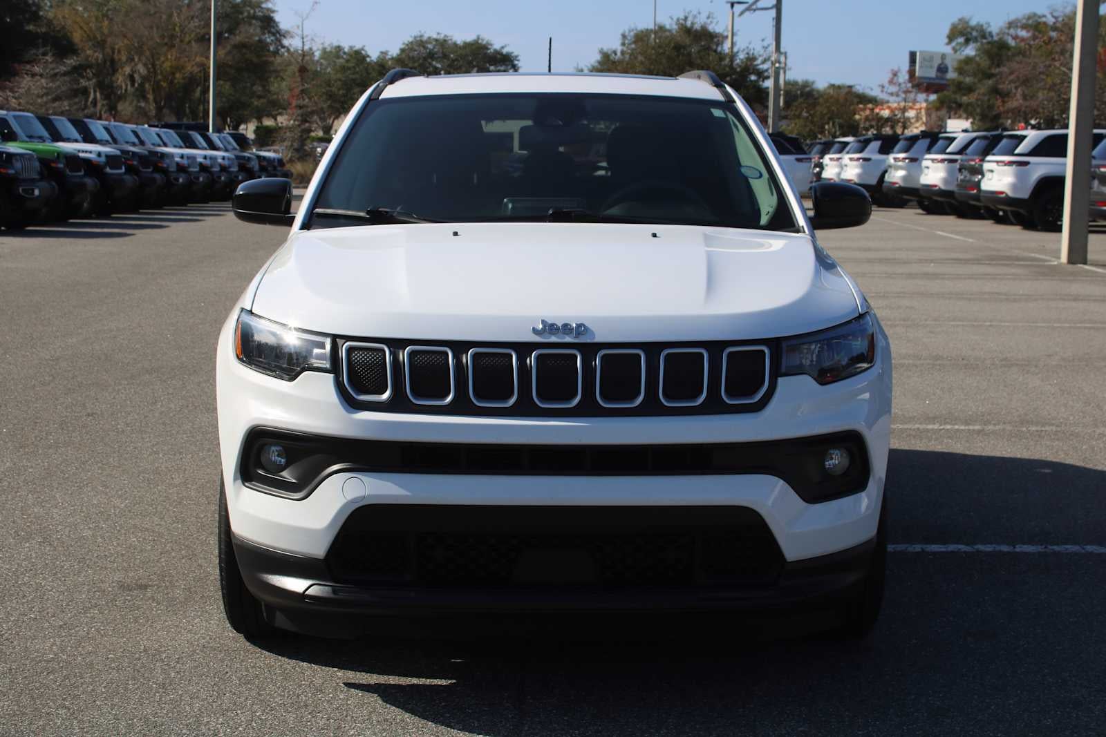 2022 Jeep Compass Latitude FWD
