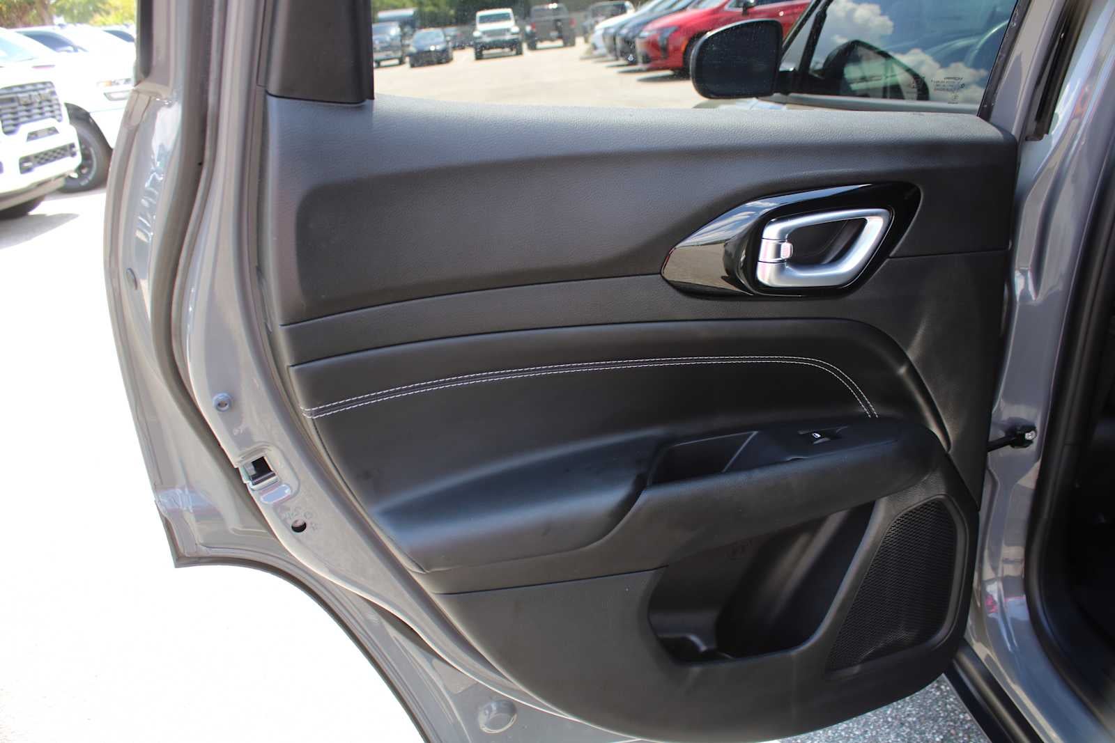 2023 Jeep Compass Altitude
