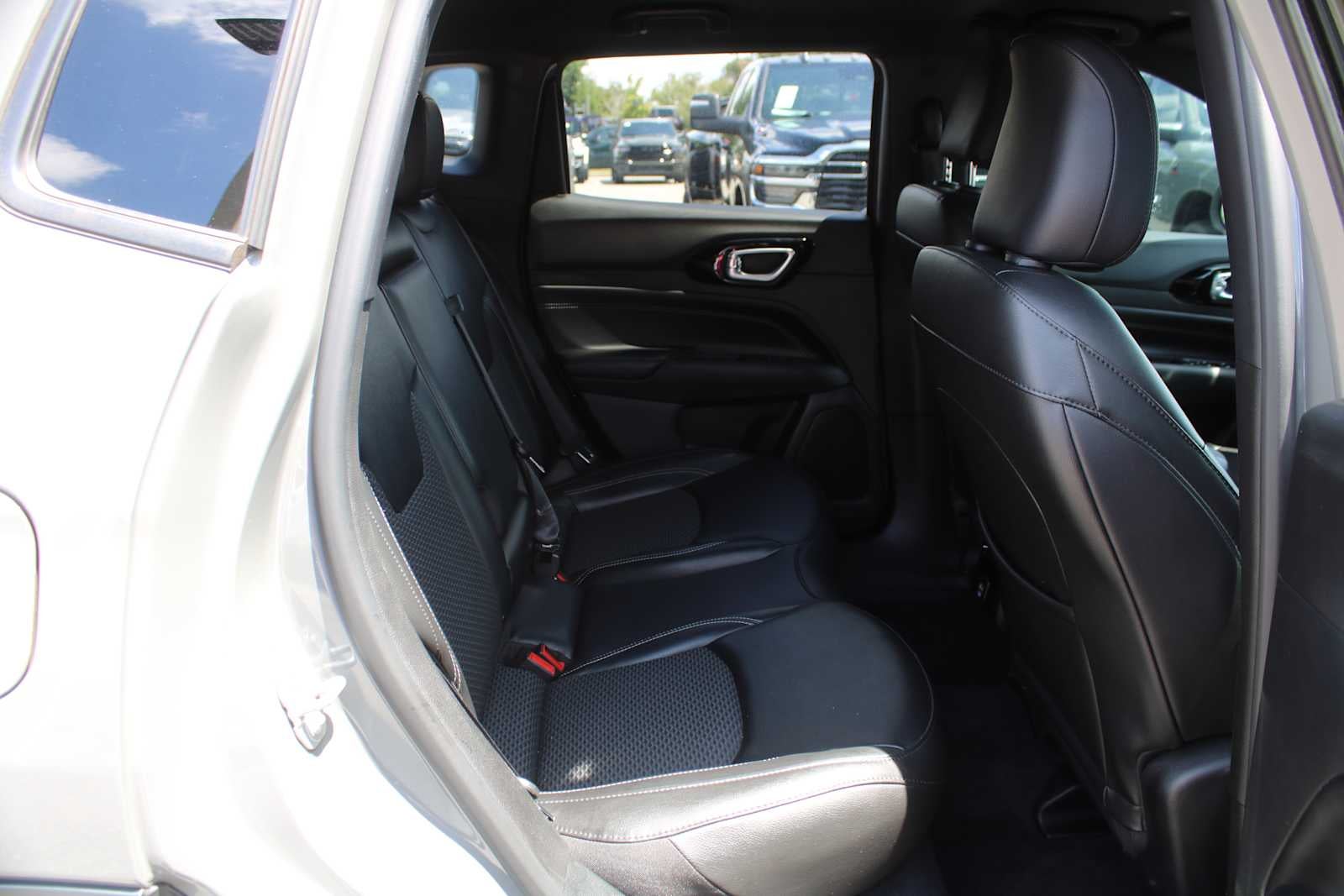 2023 Jeep Compass Altitude