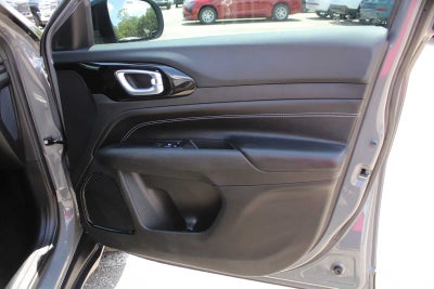 2023 Jeep Compass Altitude