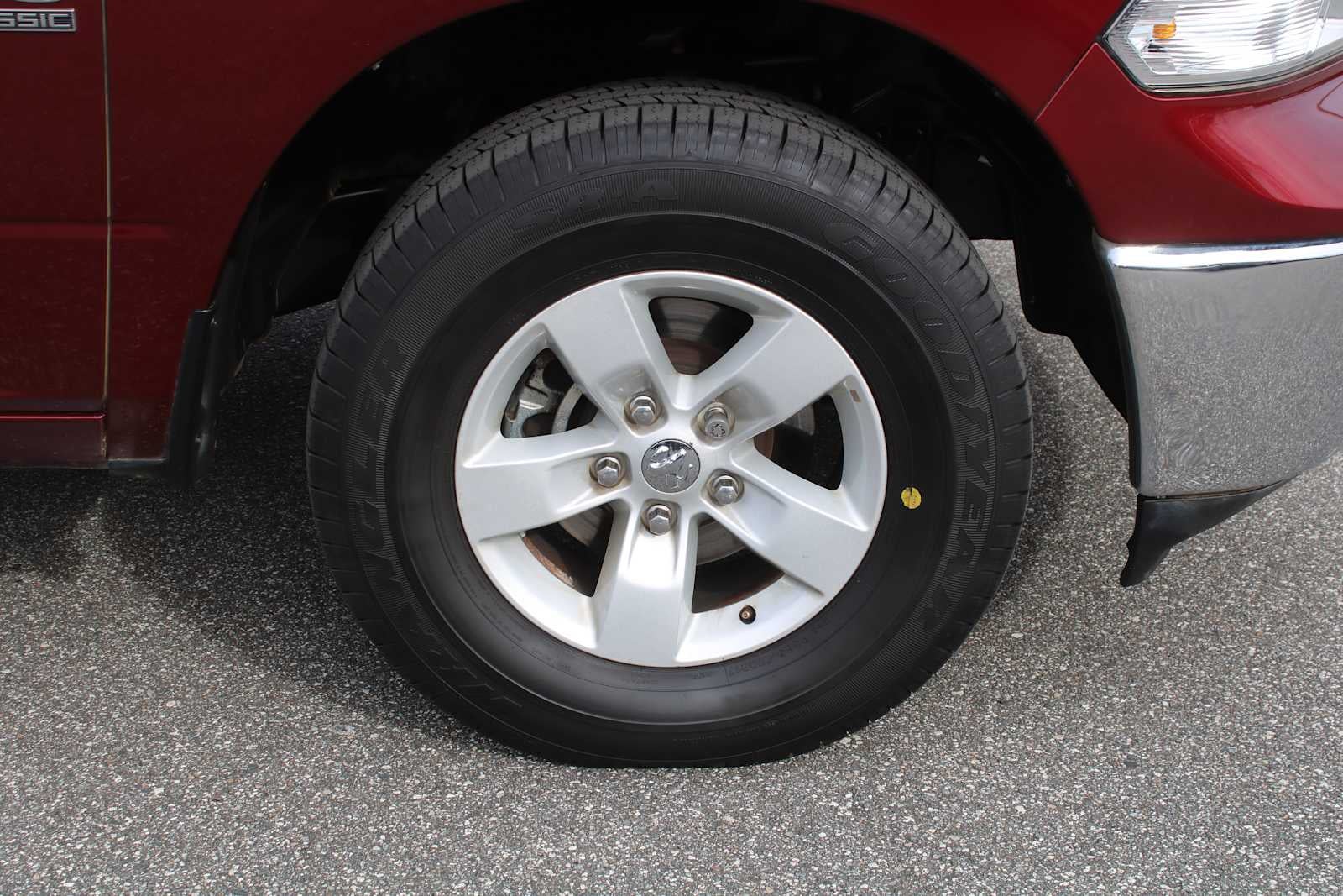 2022 RAM 1500 Classic Tradesman Crew Cab 4x4 5'7' Box