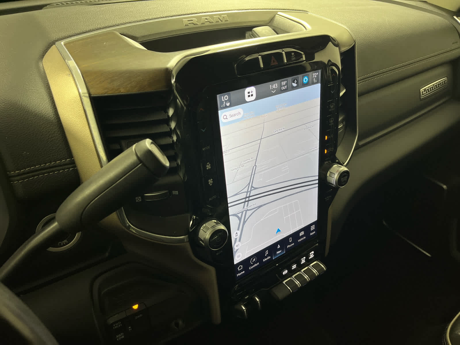 2024 RAM 2500 Laramie Crew Cab 4x4 6'4' Box