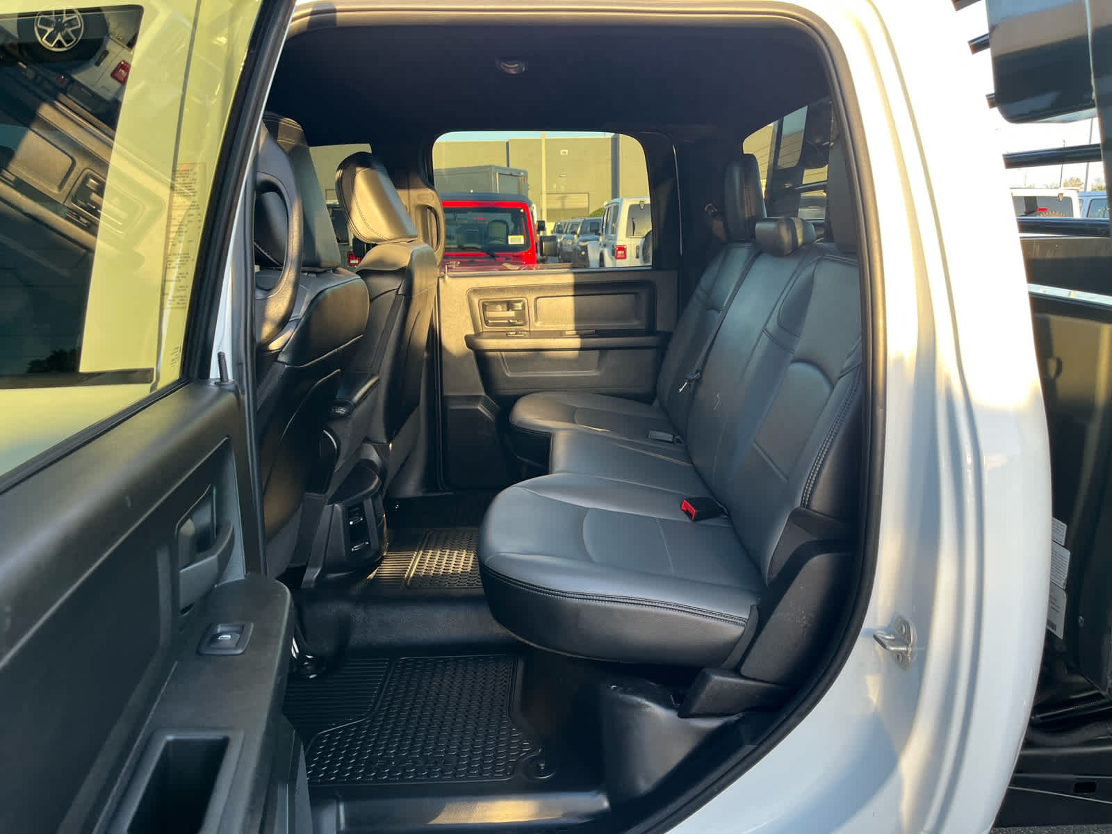 2024 RAM 2500 Tradesman Crew Cab 4x4 8' Box