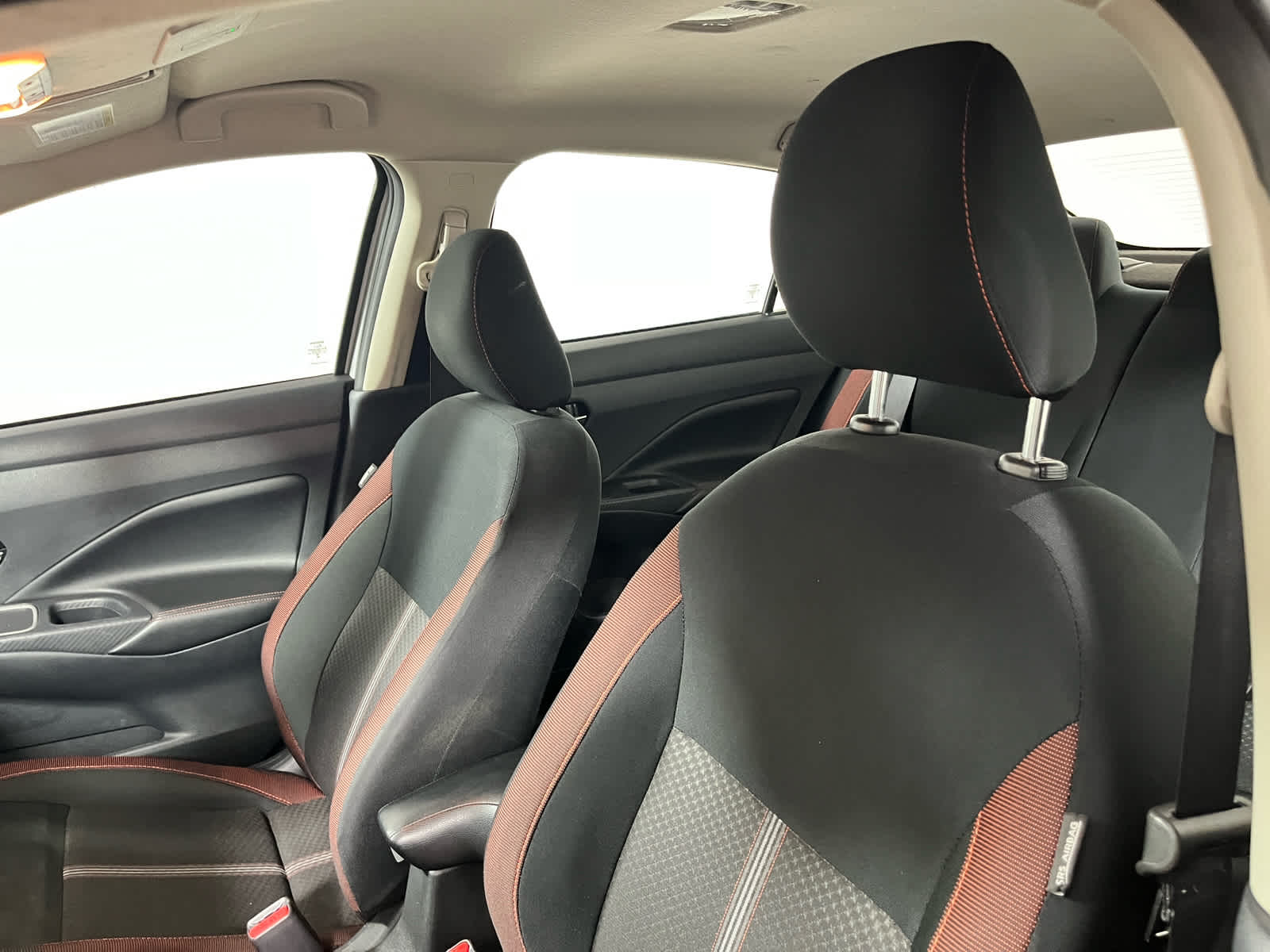 2024 Nissan Versa SR