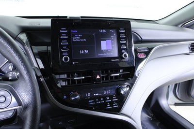 2022 Toyota Camry Hybrid LE