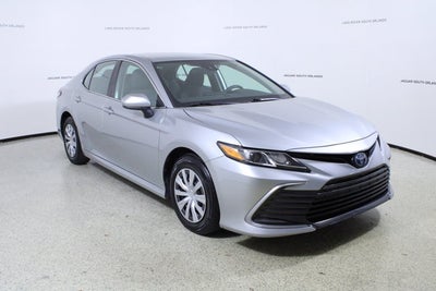 2022 Toyota Camry Hybrid LE