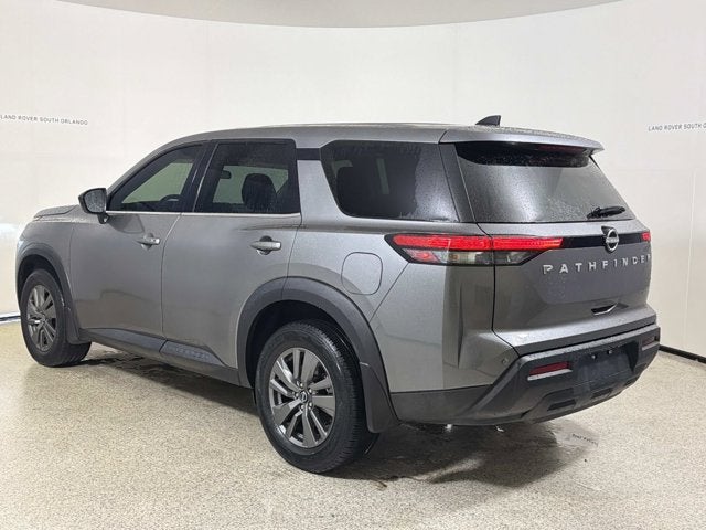 2023 Nissan Pathfinder S