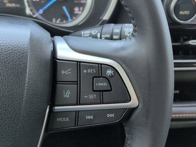 2022 Toyota Highlander Hybrid Bronze Edition