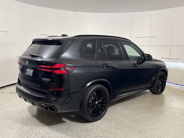 2024 BMW X5 M60i