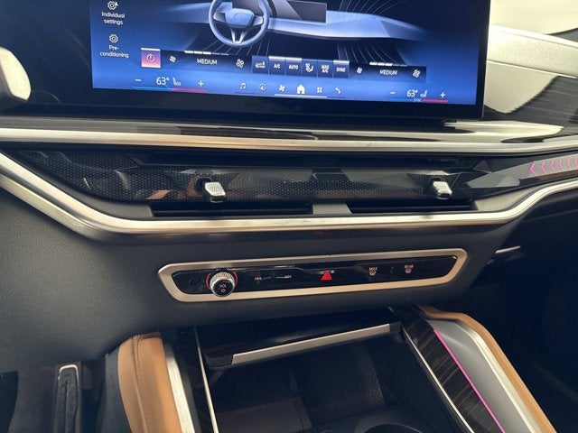 2024 BMW X6 xDrive40i