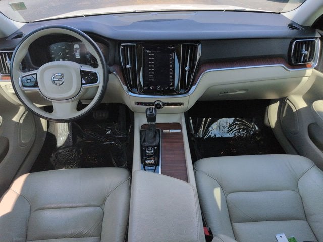 2021 Volvo S60 Momentum