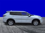 2023 Mitsubishi Outlander ES