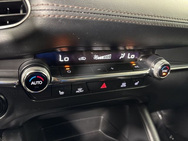 2023 Mazda Mazda3 2.5 S Preferred Package Base