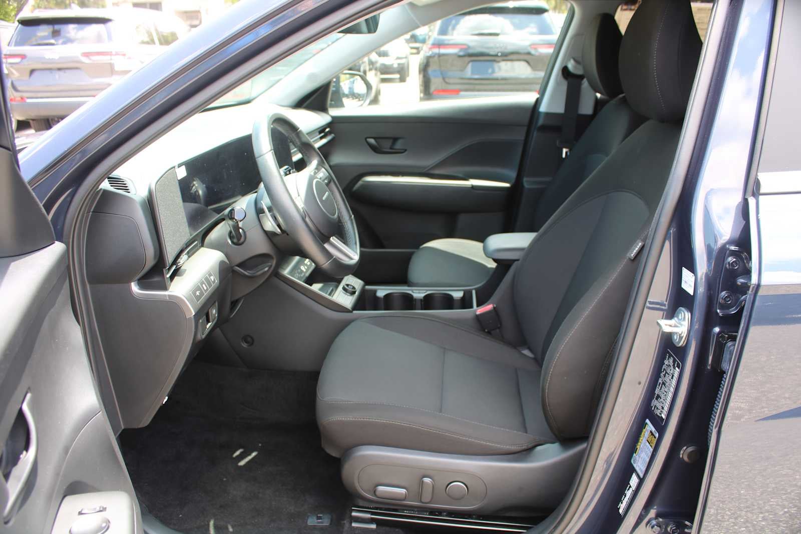 2025 Hyundai Kona SEL Convenience