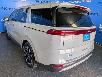 2024 Kia Carnival EX