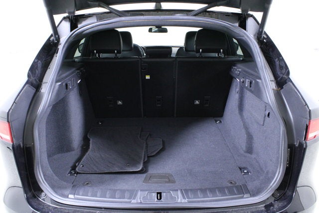 2018 Jaguar F-PACE S