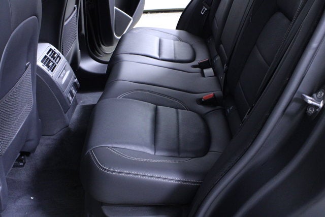 2025 Jaguar F-PACE R-Dynamic S