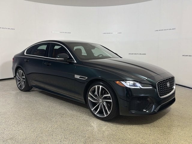2024 Jaguar XF R-Dynamic SE