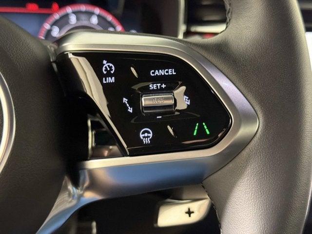 2024 Jaguar XF R-Dynamic SE