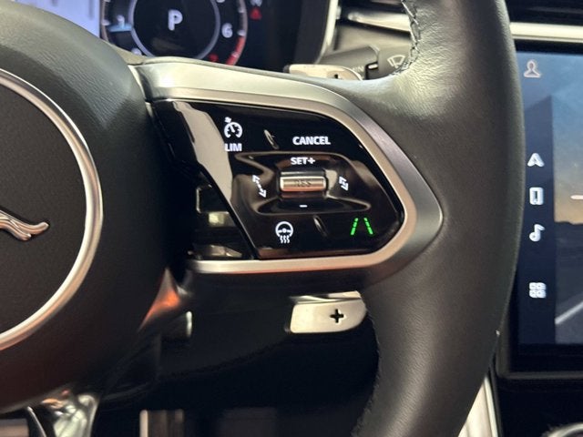 2024 Jaguar XF R-Dynamic SE