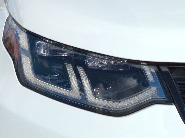 2025 Land Rover Discovery Sport Dynamic SE