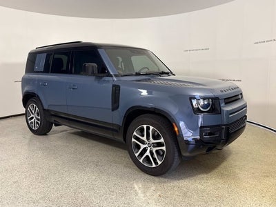 2023 Land Rover Defender X-Dynamic SE