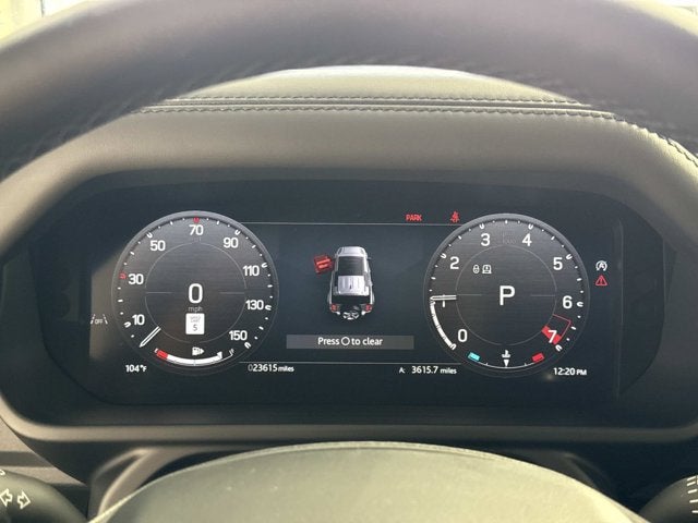 2025 Land Rover Defender X-Dynamic SE