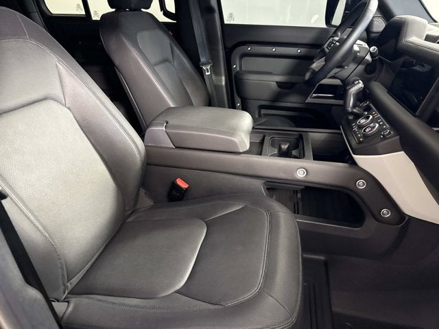 2024 Land Rover Defender X-Dynamic SE