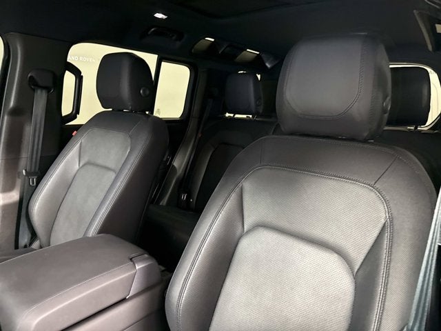 2024 Land Rover Defender X-Dynamic SE