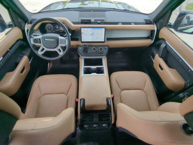 2025 Land Rover Defender X-Dynamic SE