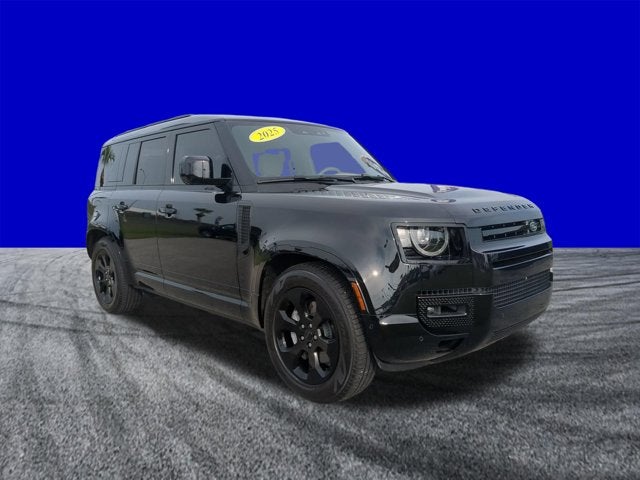 2025 Land Rover Defender X-Dynamic SE