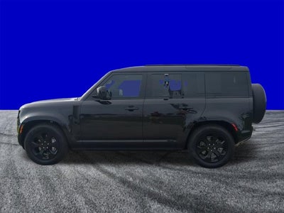 2025 Land Rover Defender X-Dynamic SE