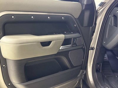 2022 Land Rover Defender X-Dynamic HSE