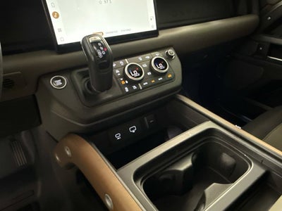 2022 Land Rover Defender X-Dynamic HSE