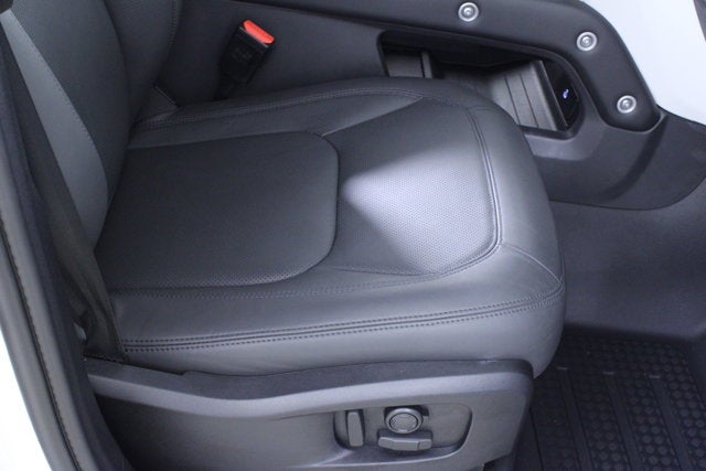 2025 Land Rover Defender S