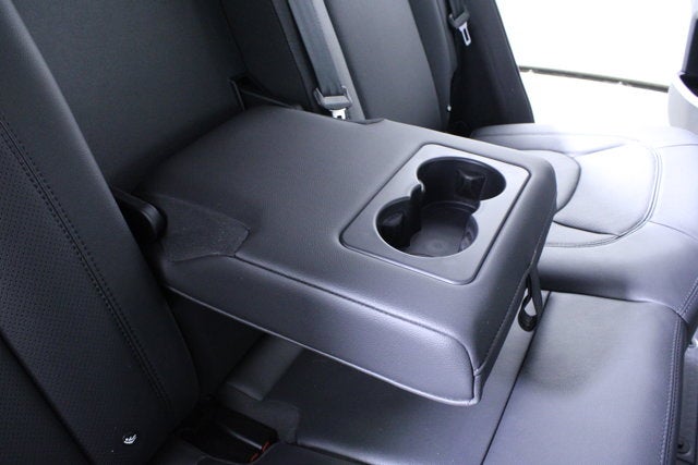 2024 Land Rover Defender S