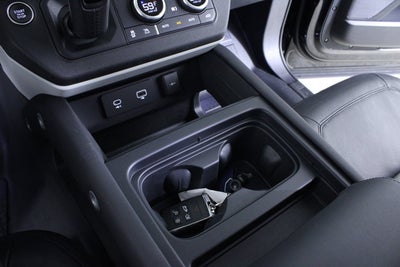 2024 Land Rover Defender S