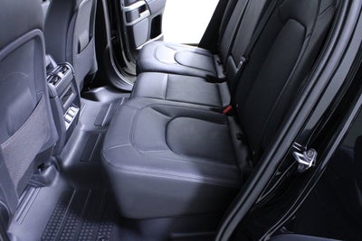 2024 Land Rover Defender S