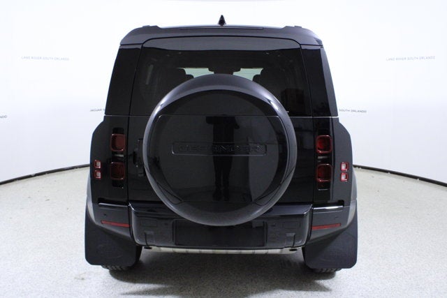 2024 Land Rover Defender S