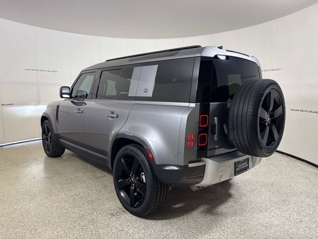 2024 Land Rover Defender S