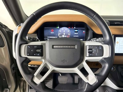 2023 Land Rover Defender SE