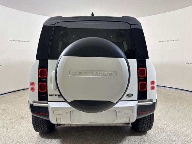 2020 Land Rover Defender SE
