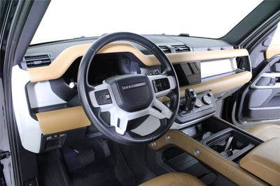 2023 Land Rover Defender SE