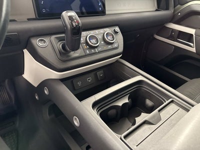 2020 Land Rover Defender SE