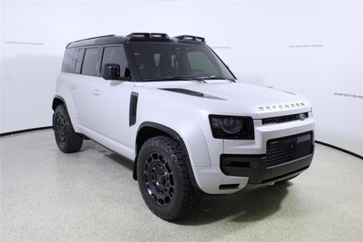 2026 Land Rover Defender OCTA