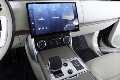 2023 Land Rover Range Rover SE