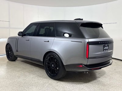 2024 Land Rover Range Rover SE