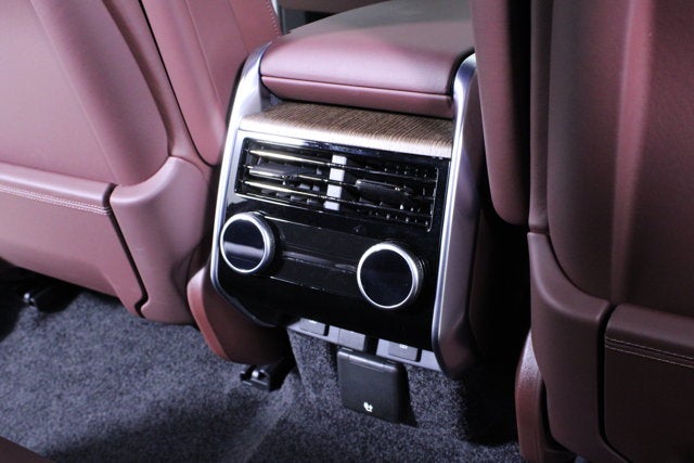 2024 Land Rover Range Rover SE