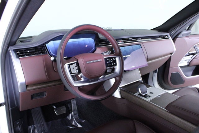 2024 Land Rover Range Rover SE